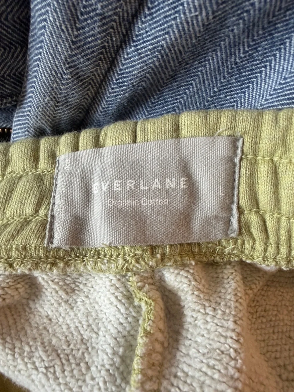Everlane Olive Green Drawstring Sweatpants - Picture 2 of 2